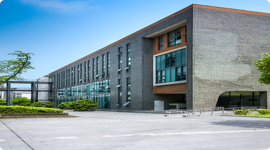 稼働を止めないための、事前調整と工程設計