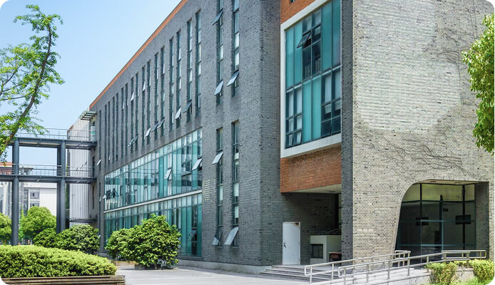 学校外壁の改修塗装